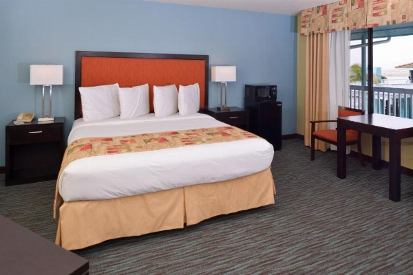 Bay View Inn - Morro Bay image 24